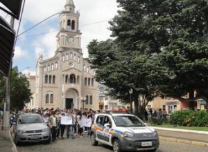 Passeata contra Dengue - Alunos EMBBC_3