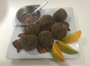 Prato Bolinho de Feijoada - Bar Oba Oba - Foto Tadeu Feitosa