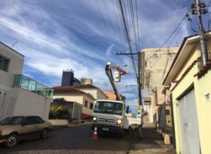iluminacao publica manutencao